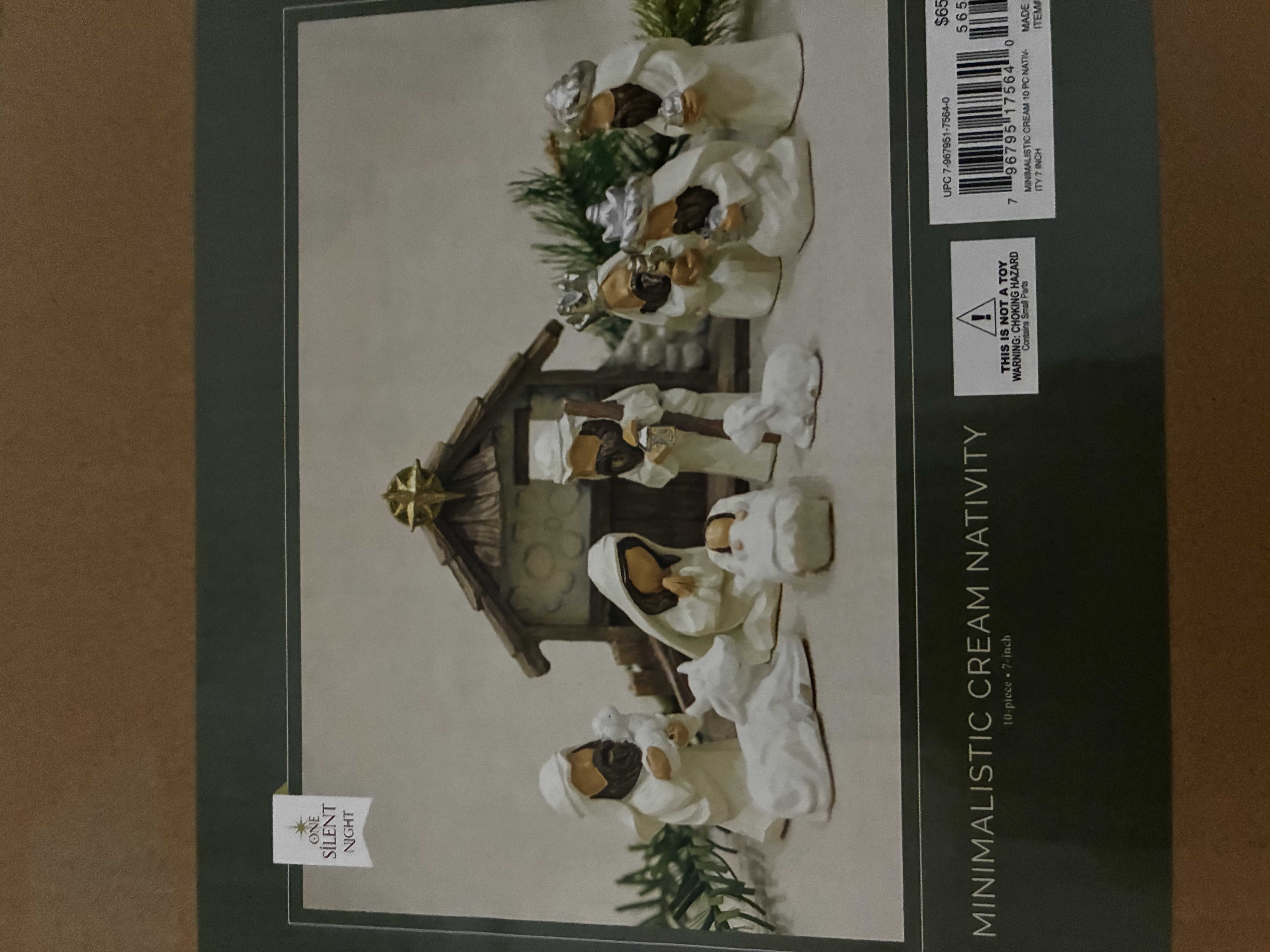 Minimalistic cream nativity