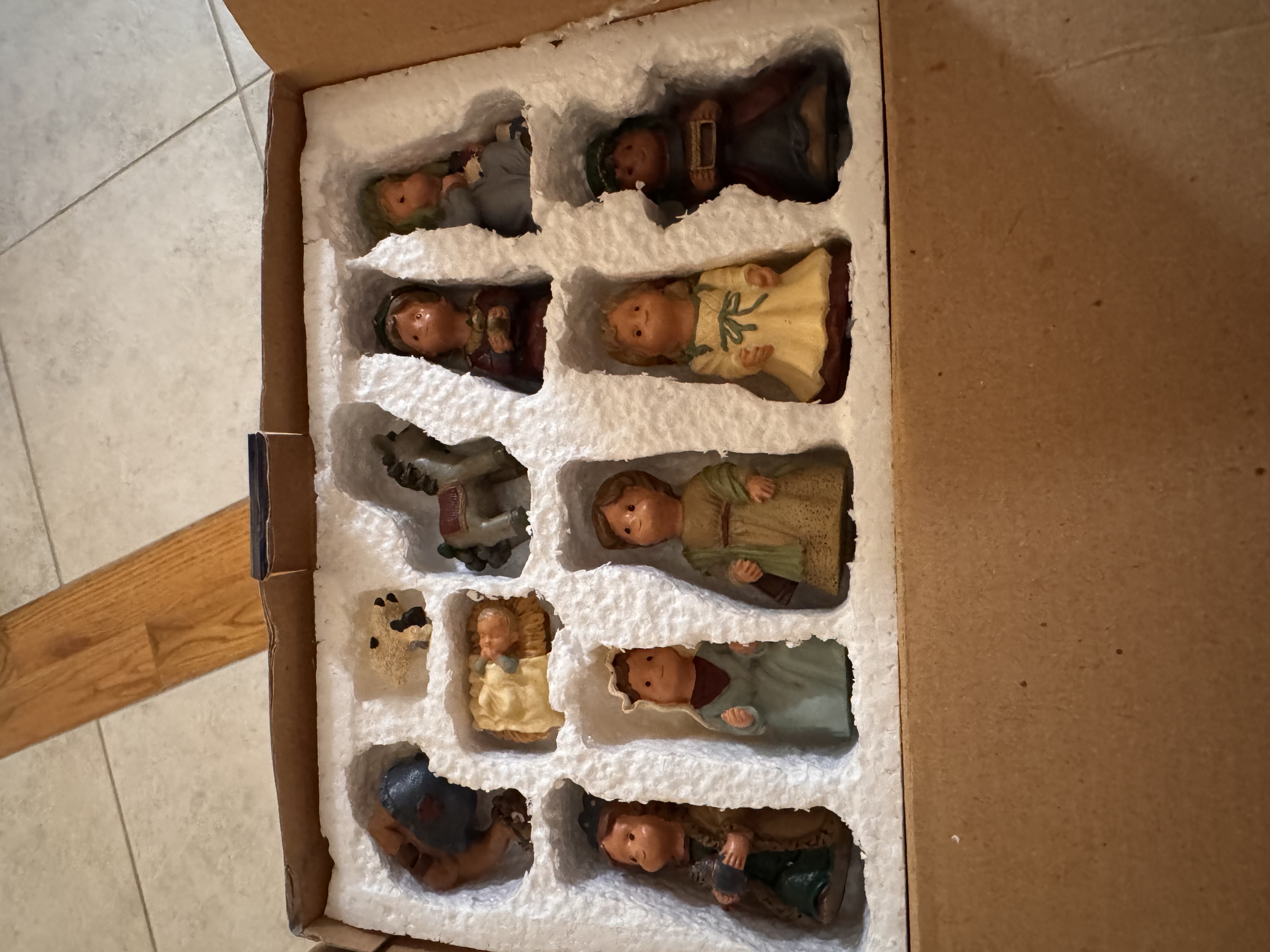 O Holy Night- 11 Piece Nativity Set, The Salem Collection